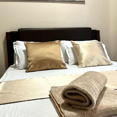 Studio At 81 Newport Boulevard Near Naia With Free Access To All Amenities Up To 2 Pax Маніла Екстер'єр фото