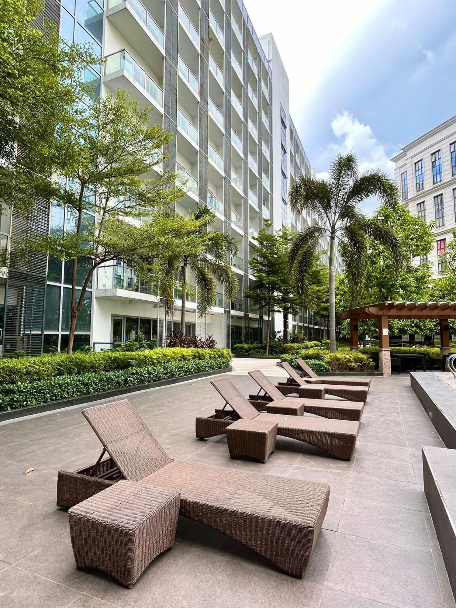 Studio At 81 Newport Boulevard Near Naia With Free Access To All Amenities Up To 2 Pax Маніла Екстер'єр фото